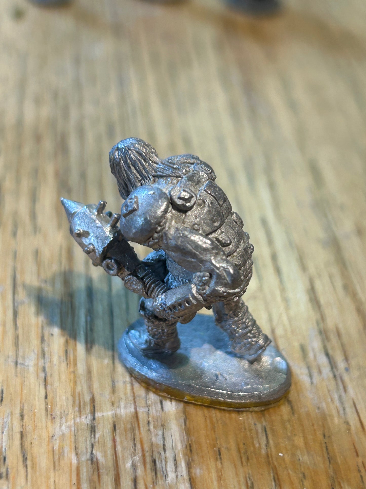 Citadel - Chronicle -  Pre Slotta - Warhammer fantasy - CM09 - Hobgoblin with two handed weapon