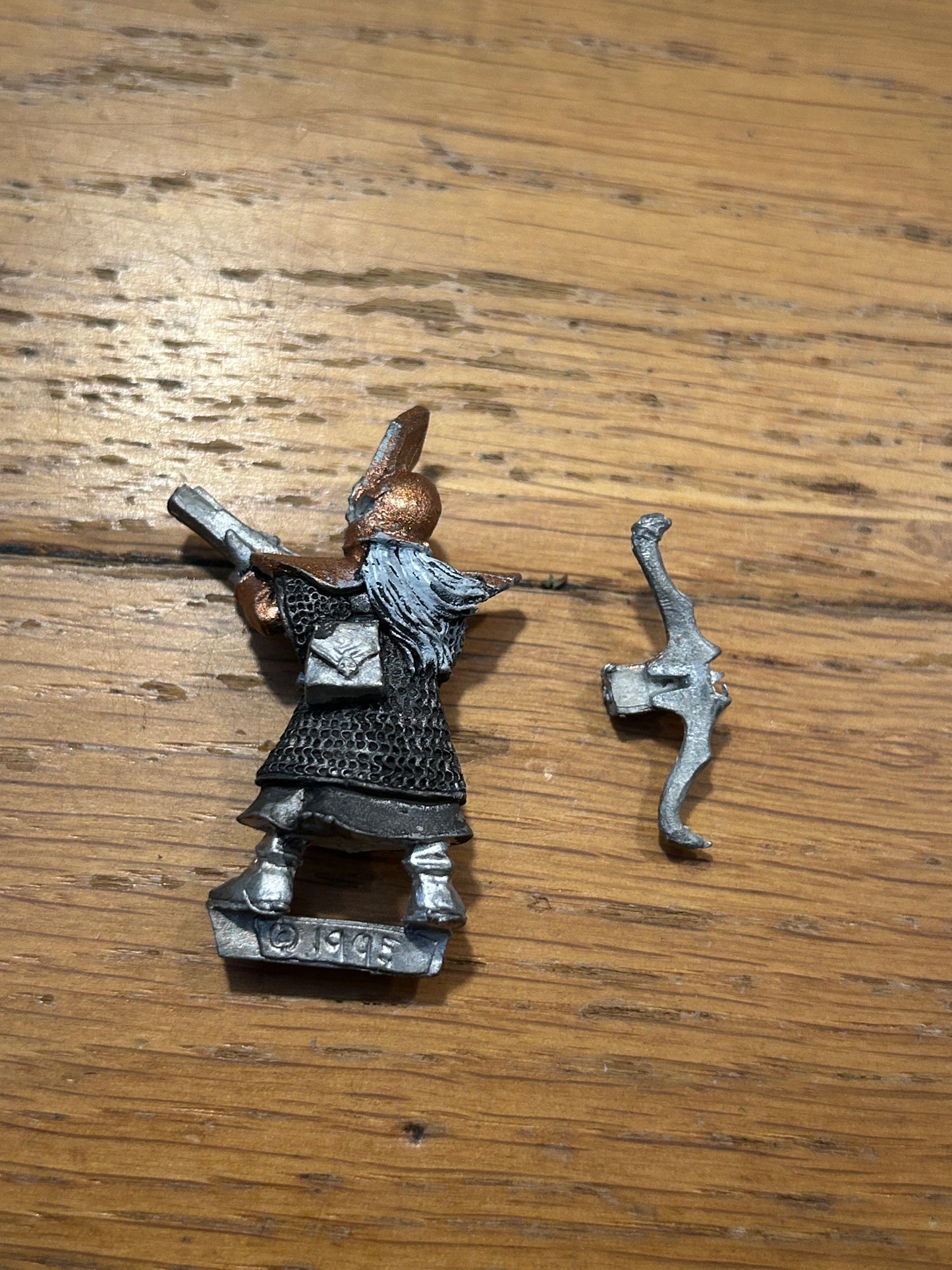 Warhammer Fantasy Old World Dark Elf Crossbowman marauder miniatures