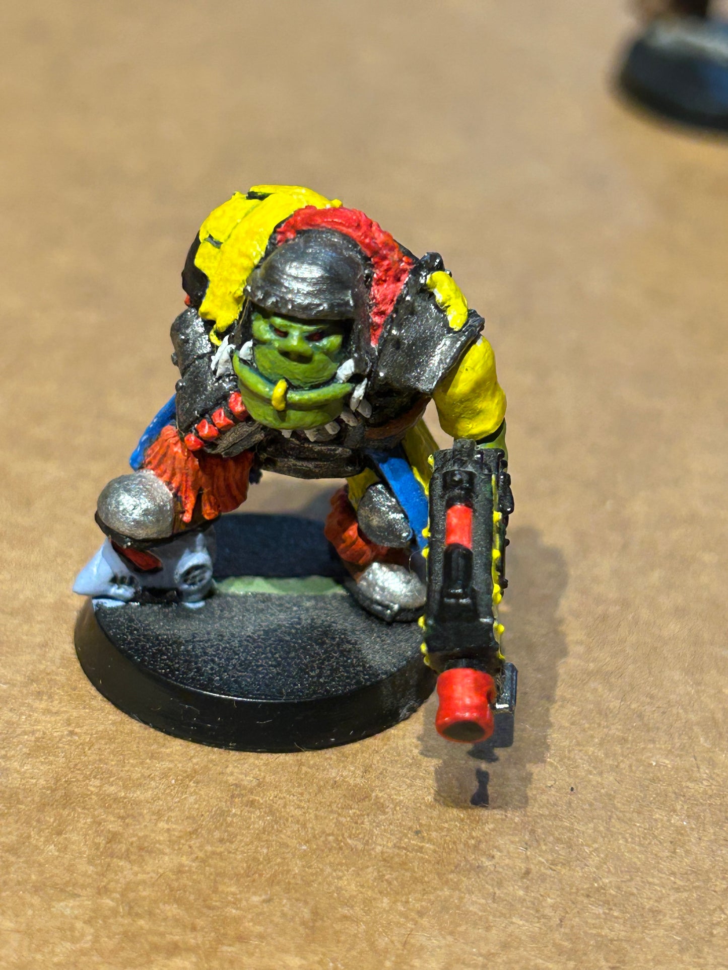 Warhammer 40K - Ork BAD MOON NOB BOSS - METAL 1990 Orks Rogue Trader era (has had helmet glyph removed)
