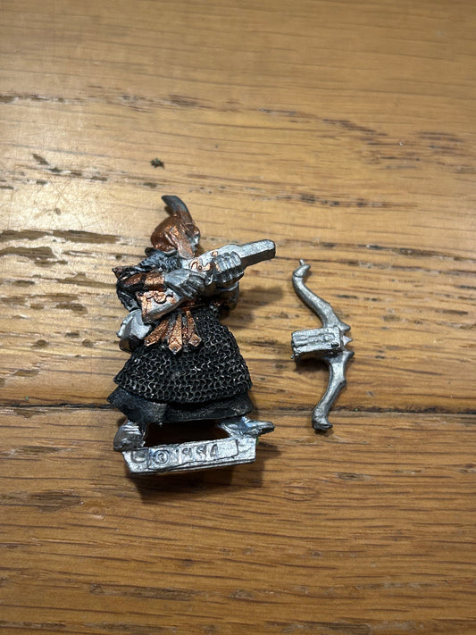 Warhammer Fantasy Old World Dark Elf Crossbowman marauder miniatures