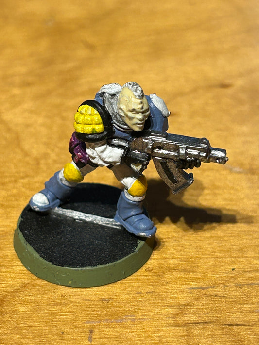 Warhammer 40k Rogue Trader space marine scout with bolter