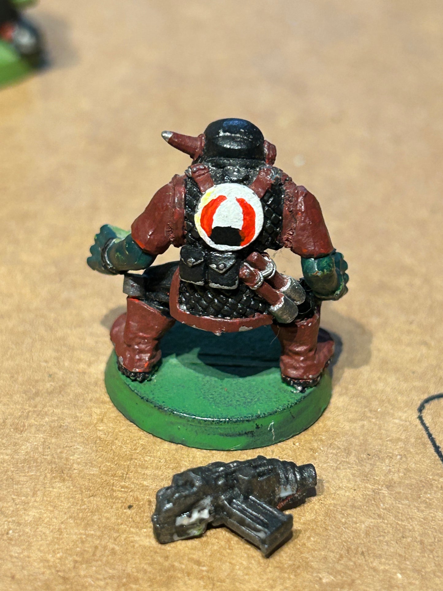 Space Ork Goff Boy warhammer 40k Citadel Metal Orks (missing a helmet horn)
