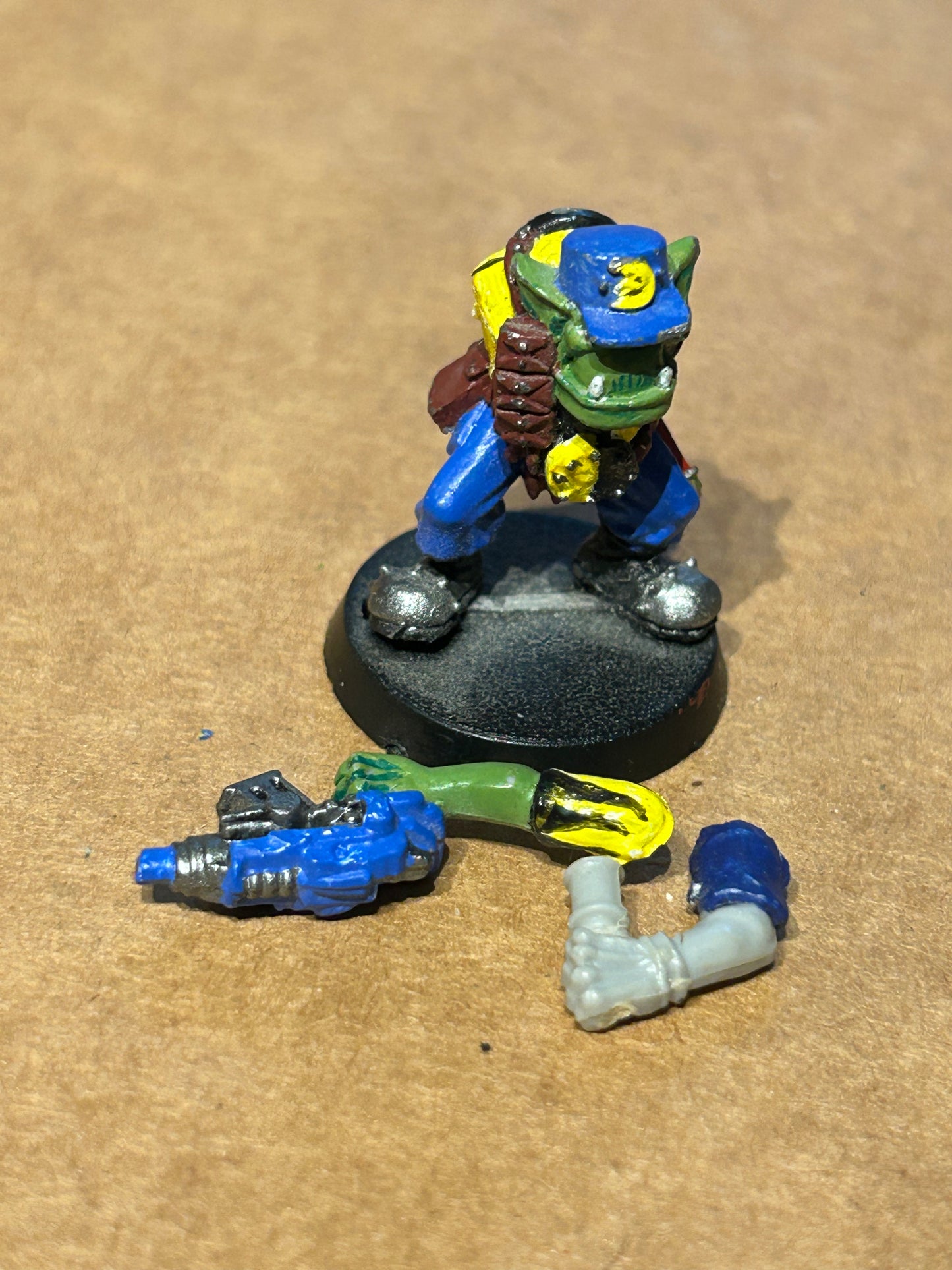 Warhammer 40k Ork Boy Boyz Blood Axe With Kepi  Metal 1988