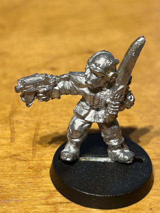Vintage Games Workshop Warhammer 40K Rogue Trader Imperial Guard Sergeant Lloyd