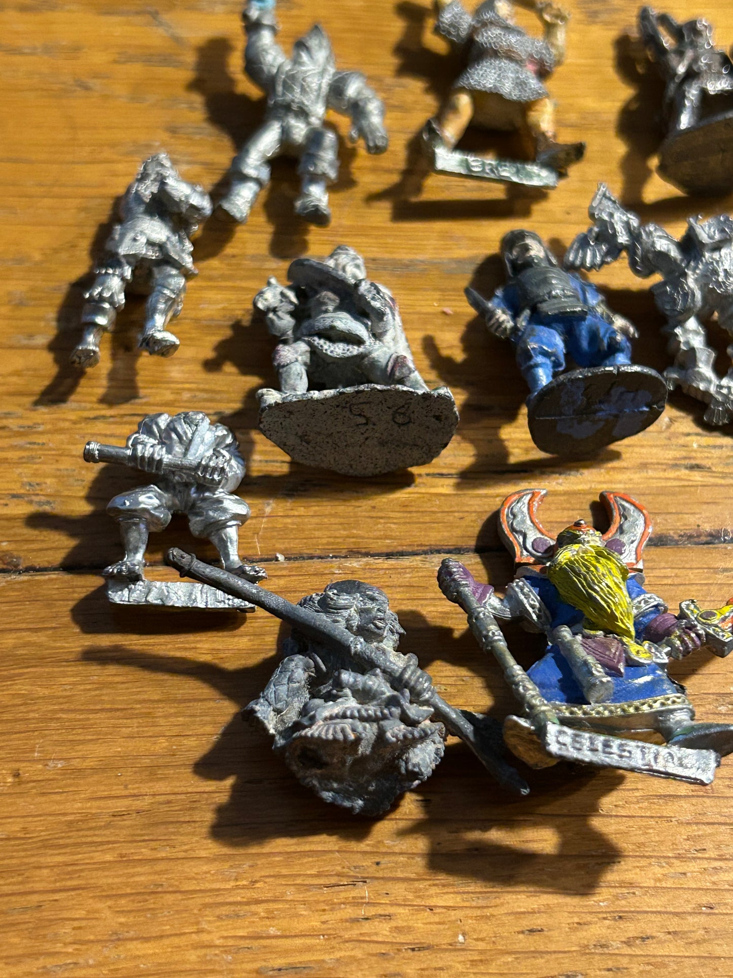 Warhammer fantasy broken miniatures job lot empire/humans x18