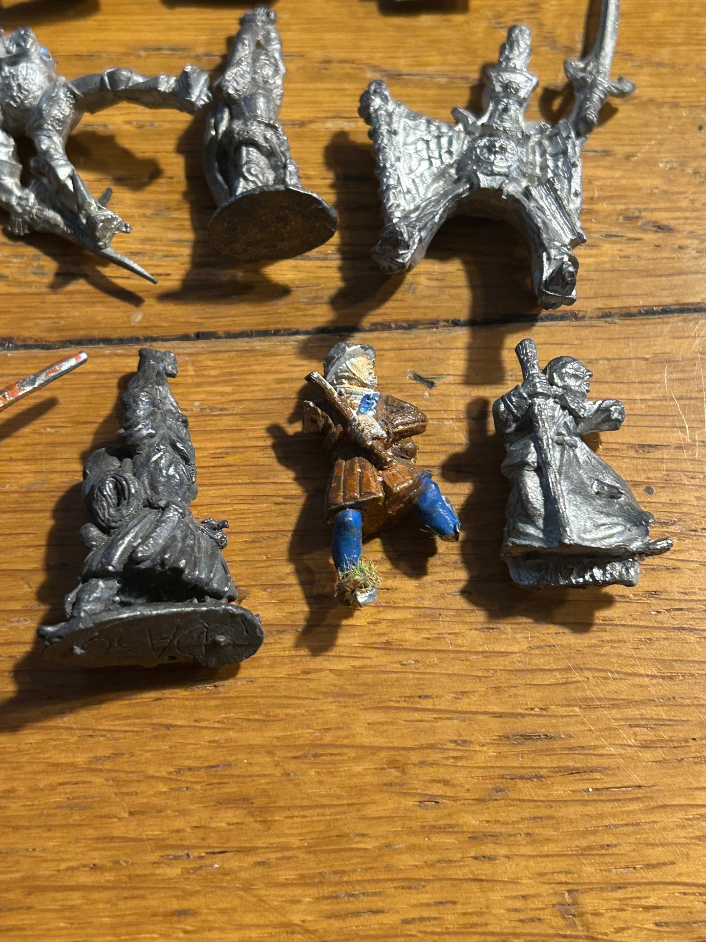 Warhammer fantasy broken miniatures job lot empire/humans x18