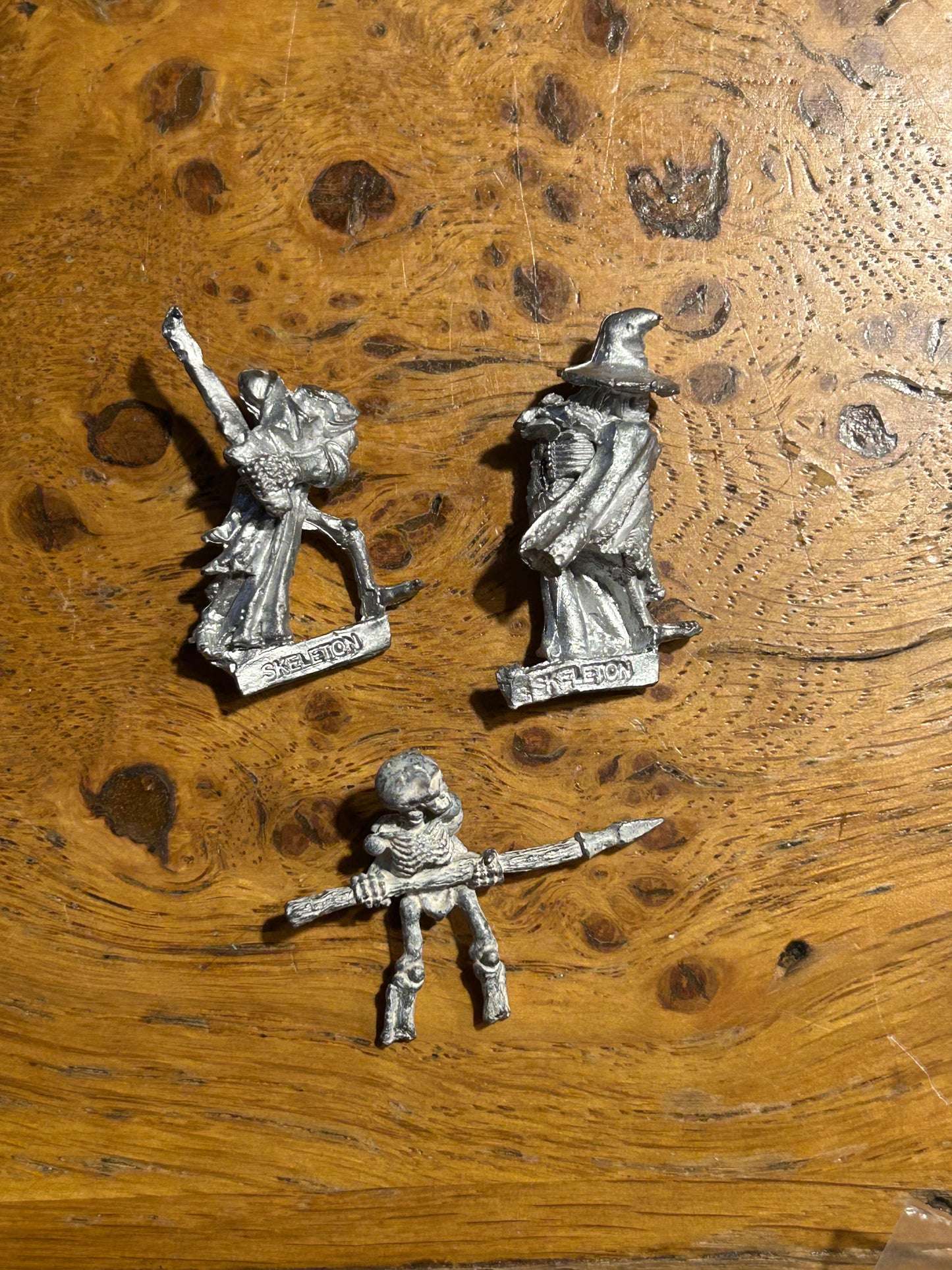 Warhammer fantasy broken undead models x3 (includes the boney bomber)