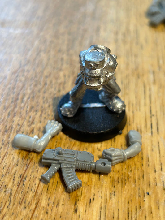 Warhammer 40k Ork Boy Boyz Blood Axe With Kepi  Metal 1988