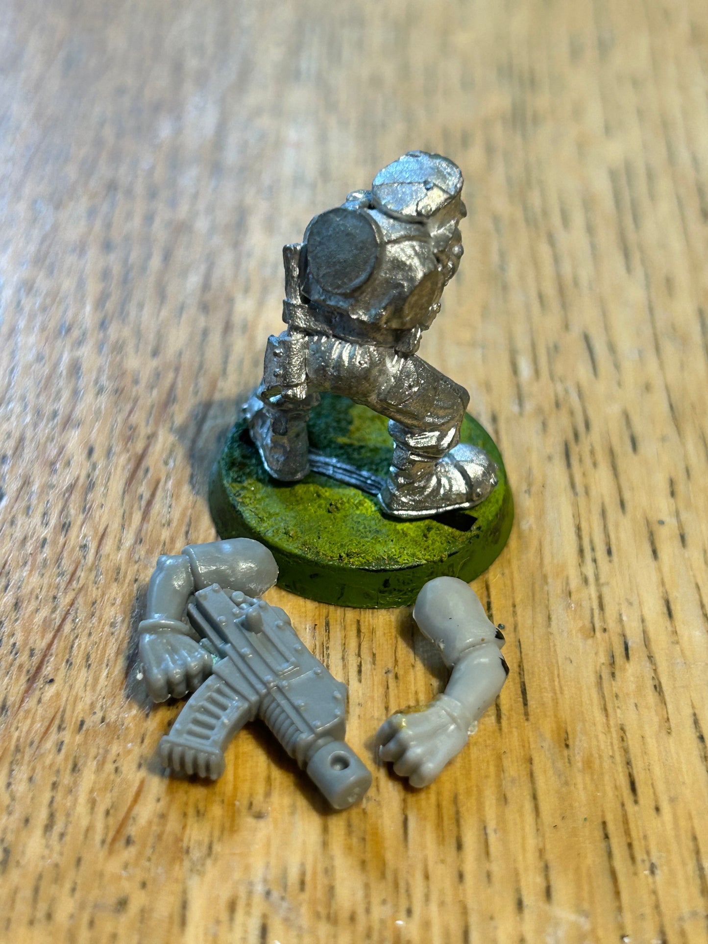 Warhammer 40k Ork Boy Boyz Blood Axe With Kepi  Metal 1988