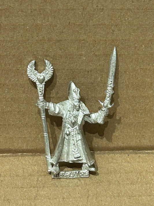 Warhammer fantasy High Elf Mage Metal