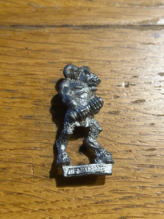 Warhammer fantasy broken beastman