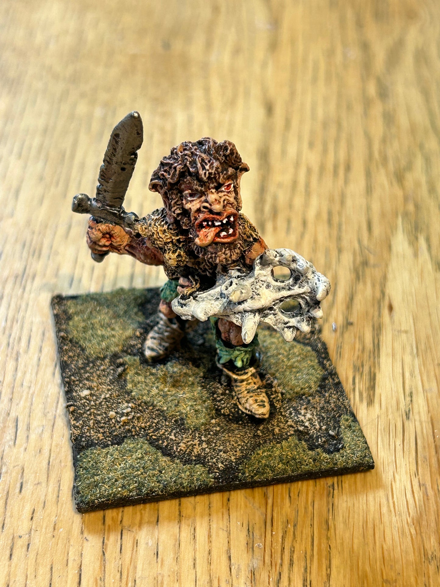 Q99 Troll: with Sword and Skull Shield Essex miniatures Bob Olley