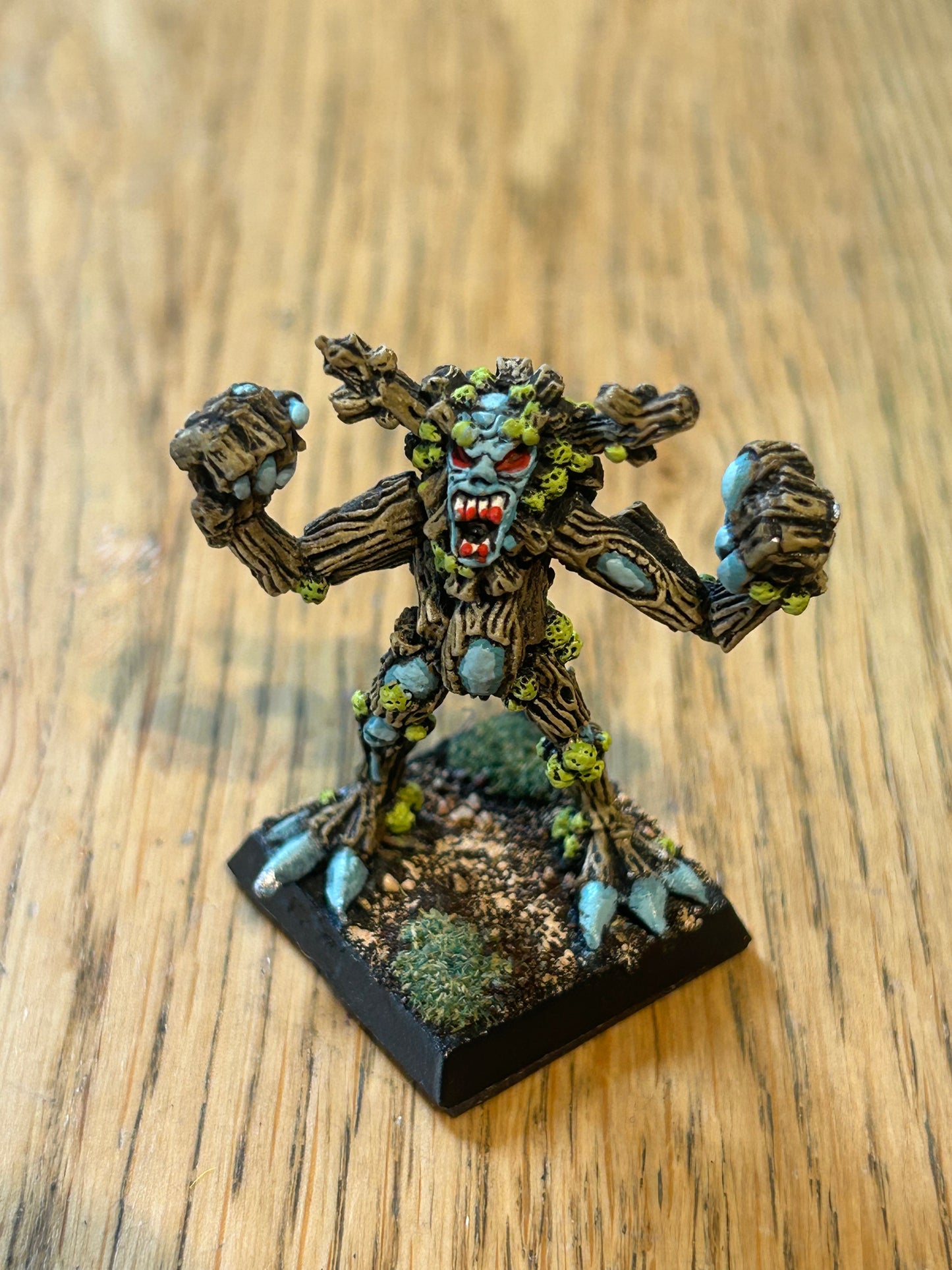 Warhammer fantasy wood elf OOP metal dryad (really well painted)