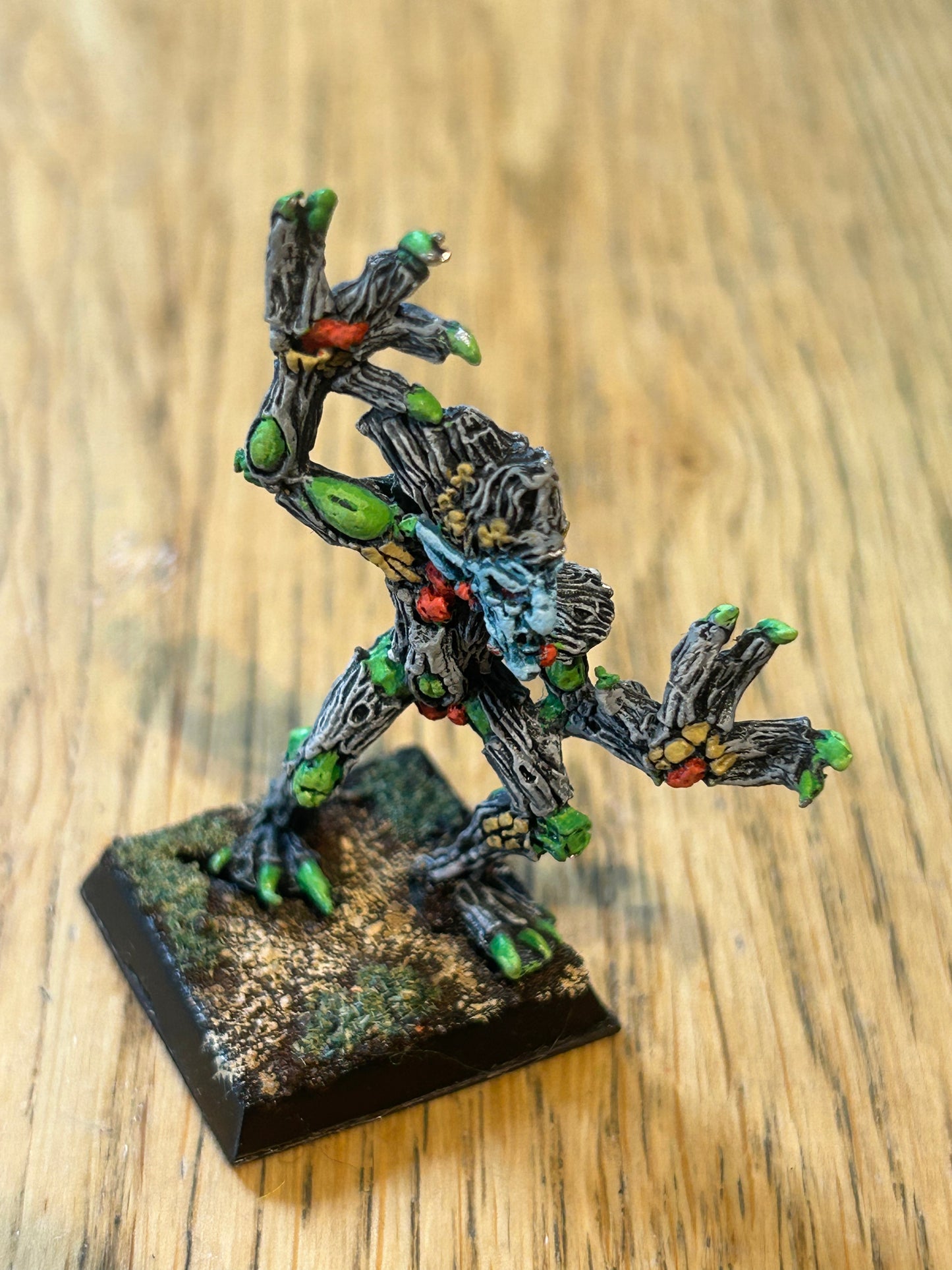Warhammer fantasy wood elf OOP metal dryad (really well painted)