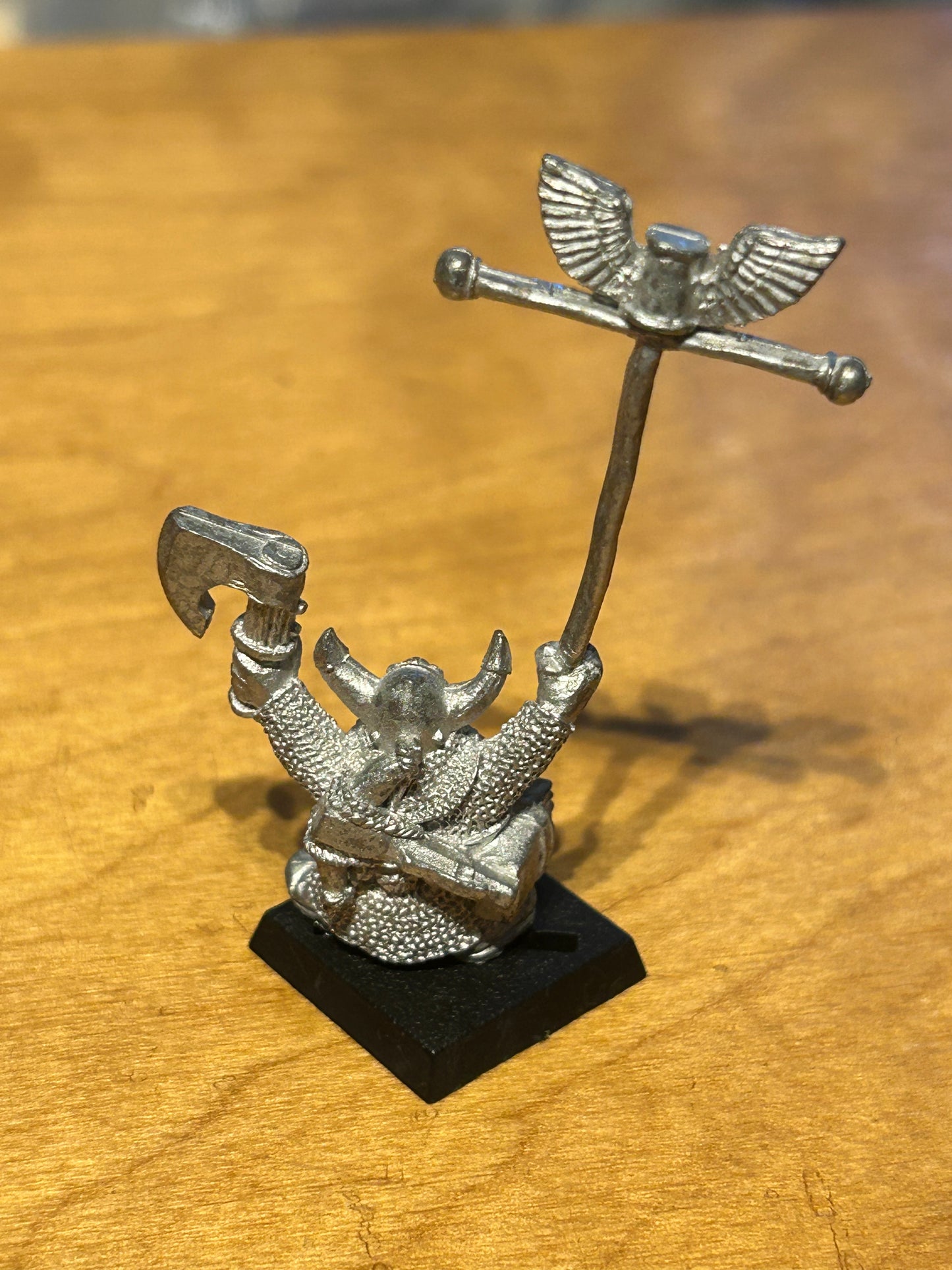 Warhammer fantasy - Dwarfs -  Classic Dwarf Metal Bugman's Standard Bearer