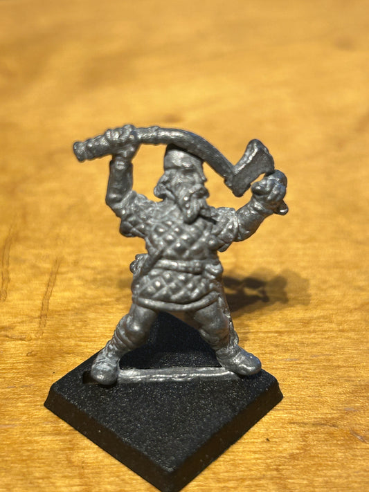 Warhammer Citadel Metal F8 NORSE TRIBESMAN VIKING FIGHTER GRIM AXE 1986