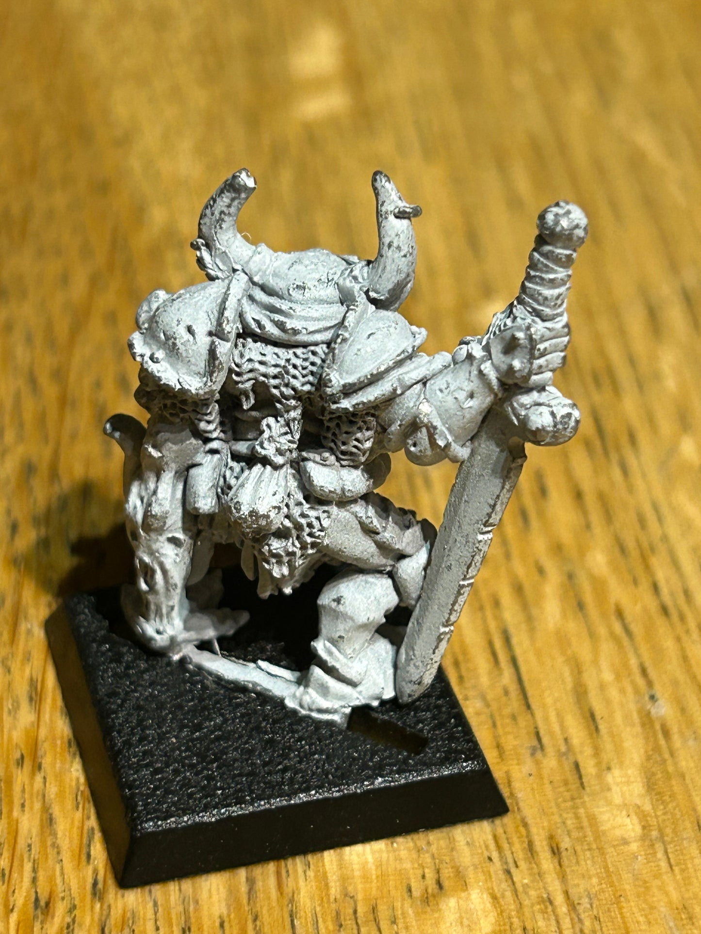 Games Workshop Warhammer Chaos Champion of Nurgle with Sword Beastmen Metal GW