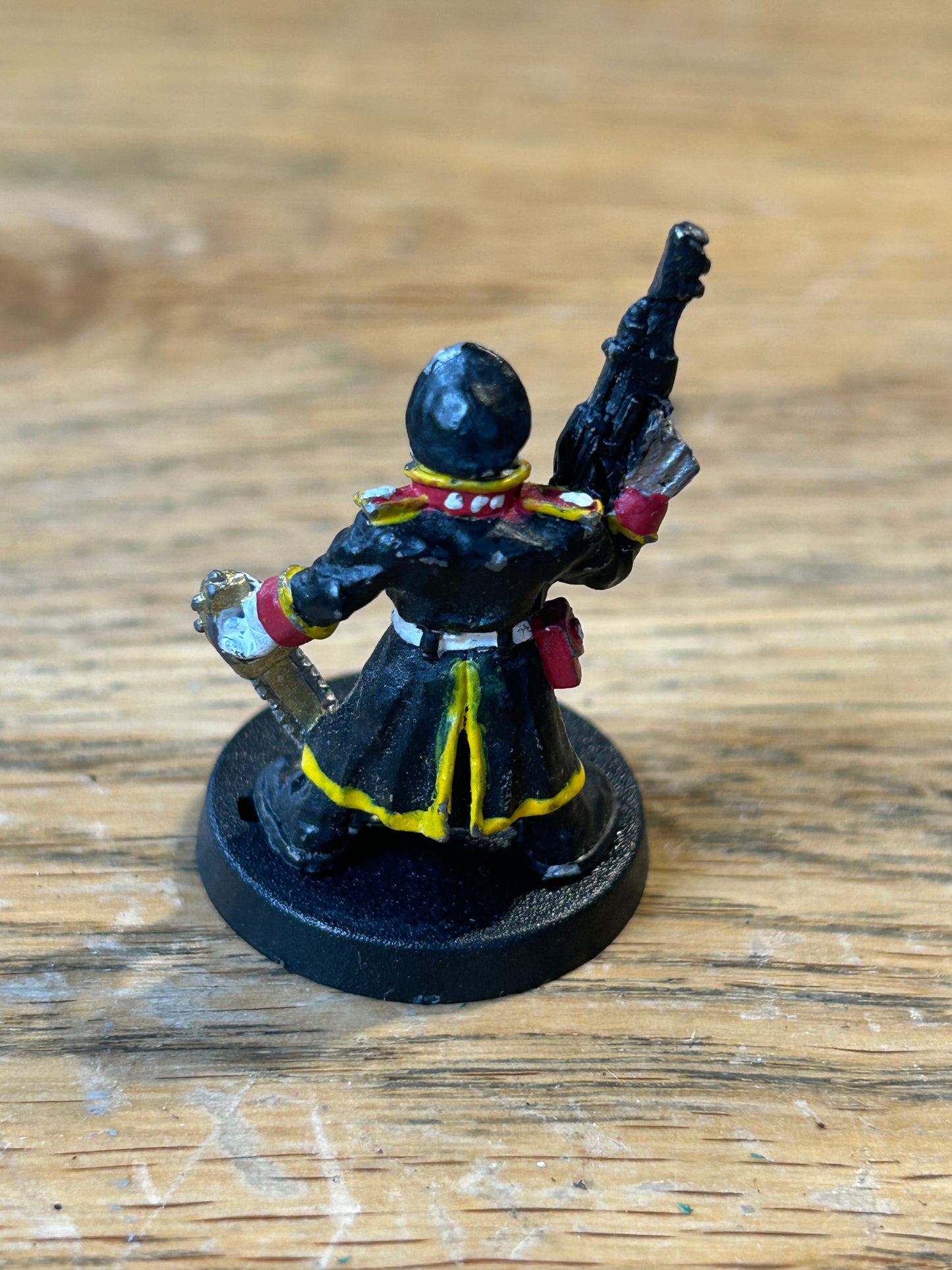 Rogue Trader Imperial Guard Commissar with las pistol and chain sword  40k Metal Citadel