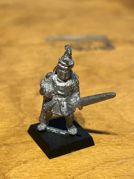 Citadel C26 F9 Eugen Feudal Bretonnian Men at Arms Foot Knight 1985 Bretonnia GW