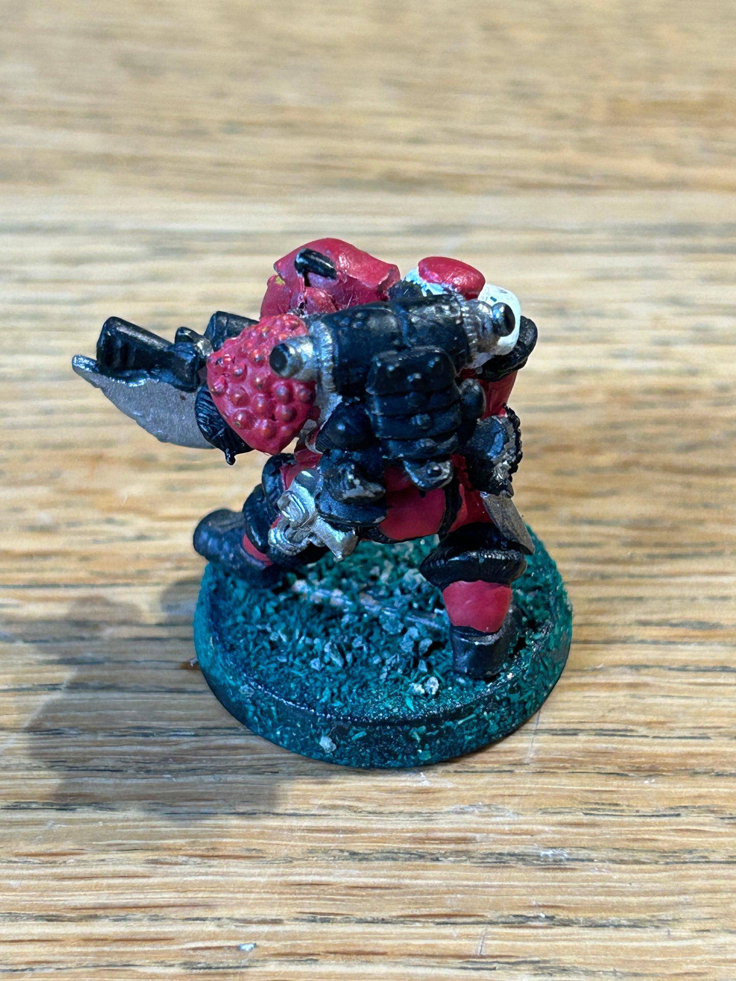 Warhammer 40k Rogue Trader Space Marines C100 Marine advancing Metal