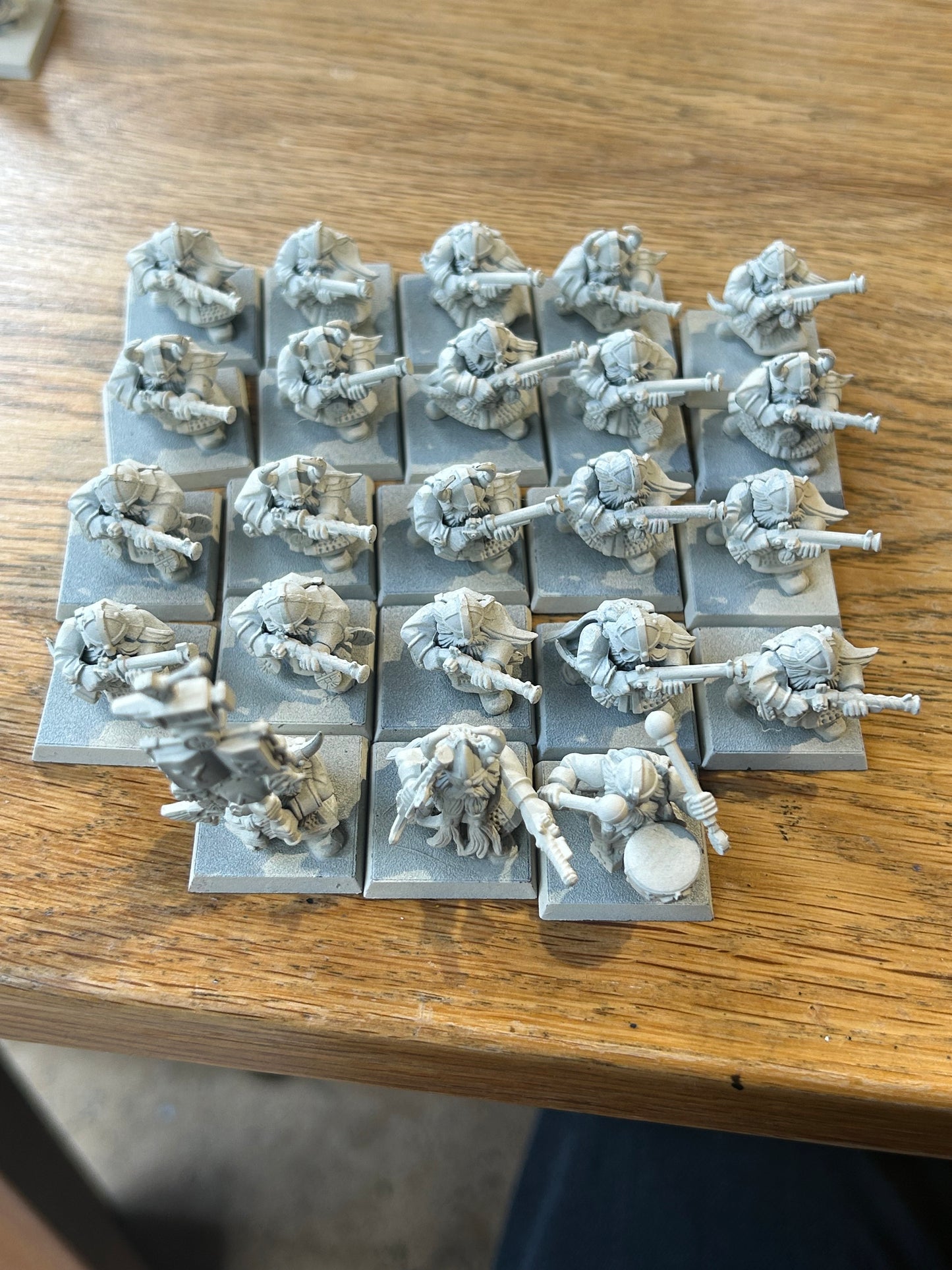 Warhammer fantasy old world plastic dwarf thunderers including command x23