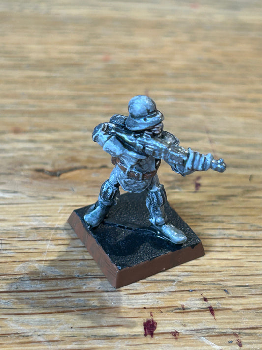 PARANOIA GUARD TROOPER firing Metal PARA1 Figure Citadel 40K 1980s