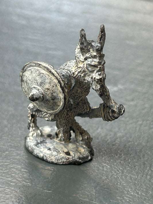 Rune quest citadel Box 4a 8
Broo w. Long Dagger