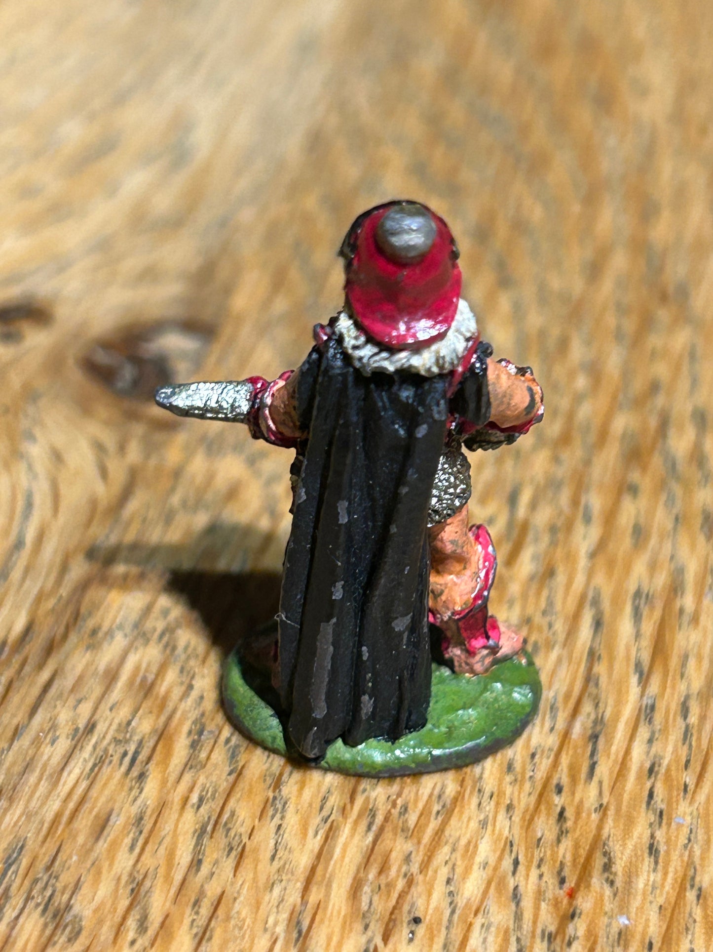 Warhammer fantasy fighter C01 (2C-11) (missing helmet plume)