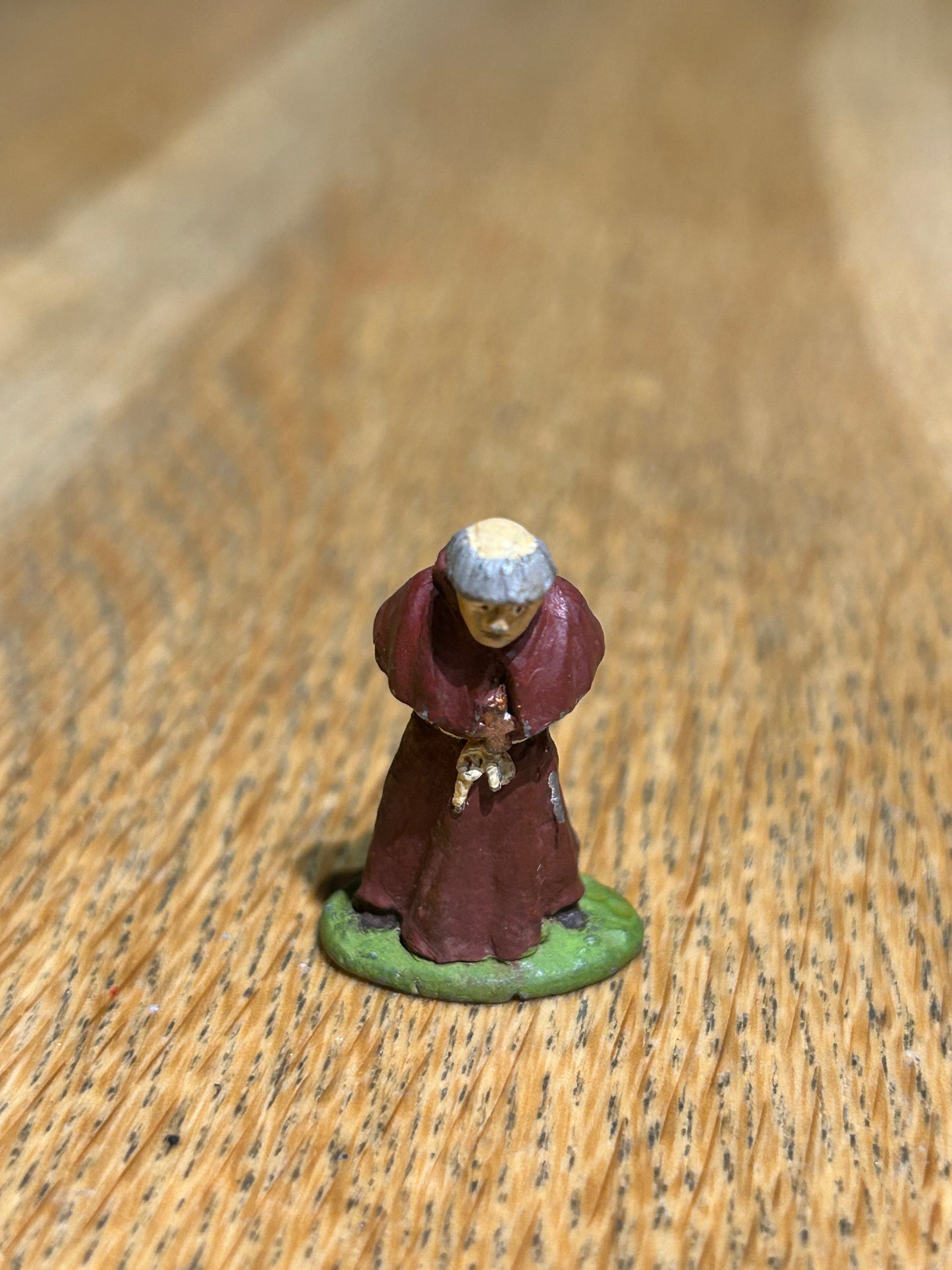 Citadel Miniatures,  C03 Cleric (1C-27)
