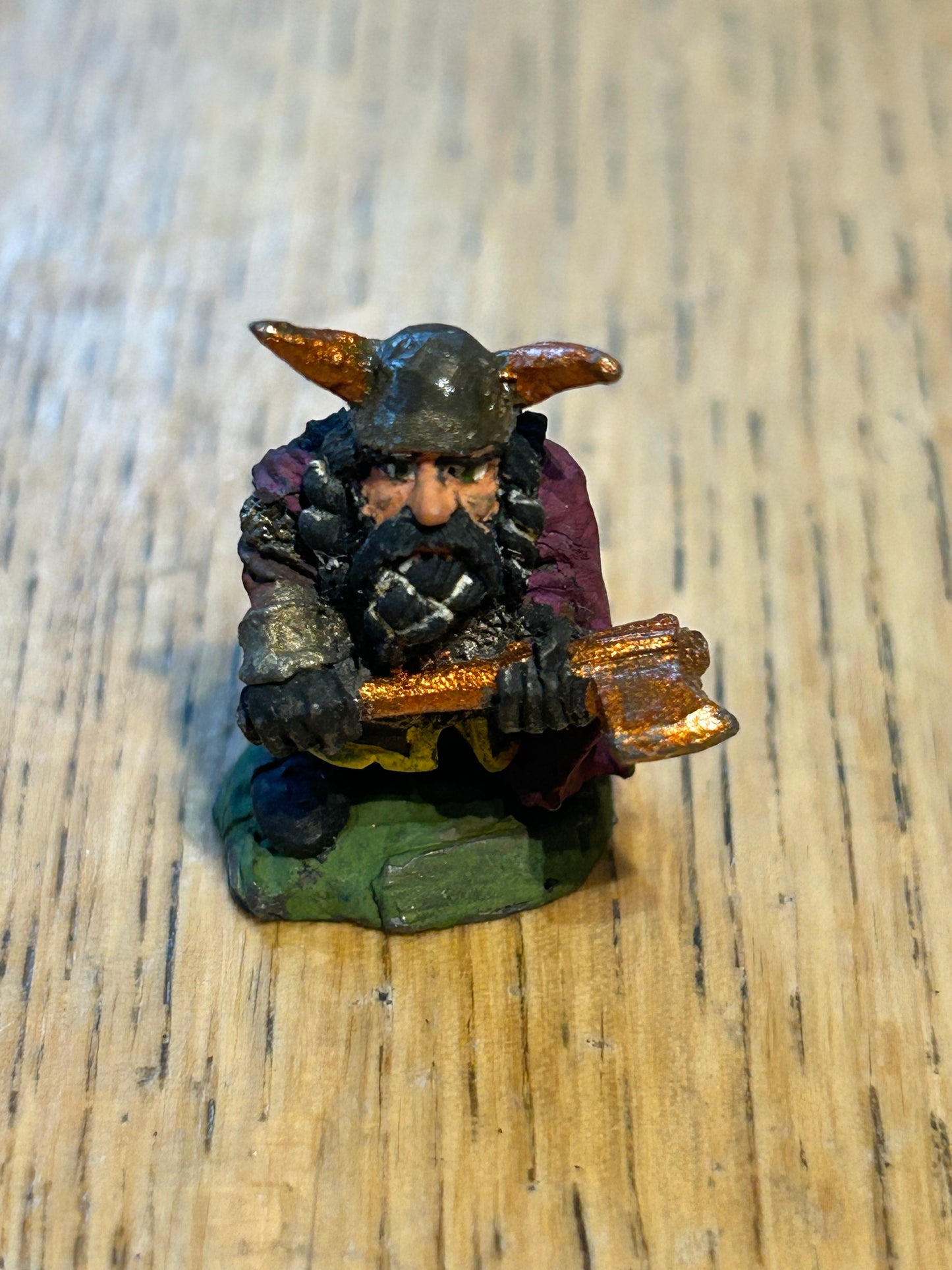 Citadel Miniatures C06 Northern Dwarf Luk-a-Car Mut / Captain Cambrill