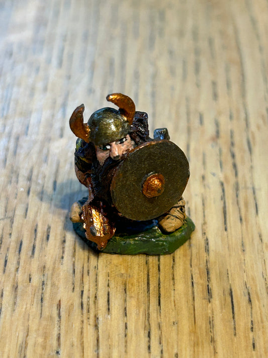 Citadel Miniatures Northern Dwarf C06 (84-03)
Luk Aruk / Leif Hornhelm