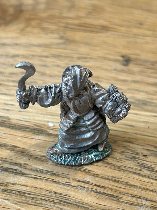 Citadel FA5 Fantasy Adventurer Druid With Sickle Metal Miniature