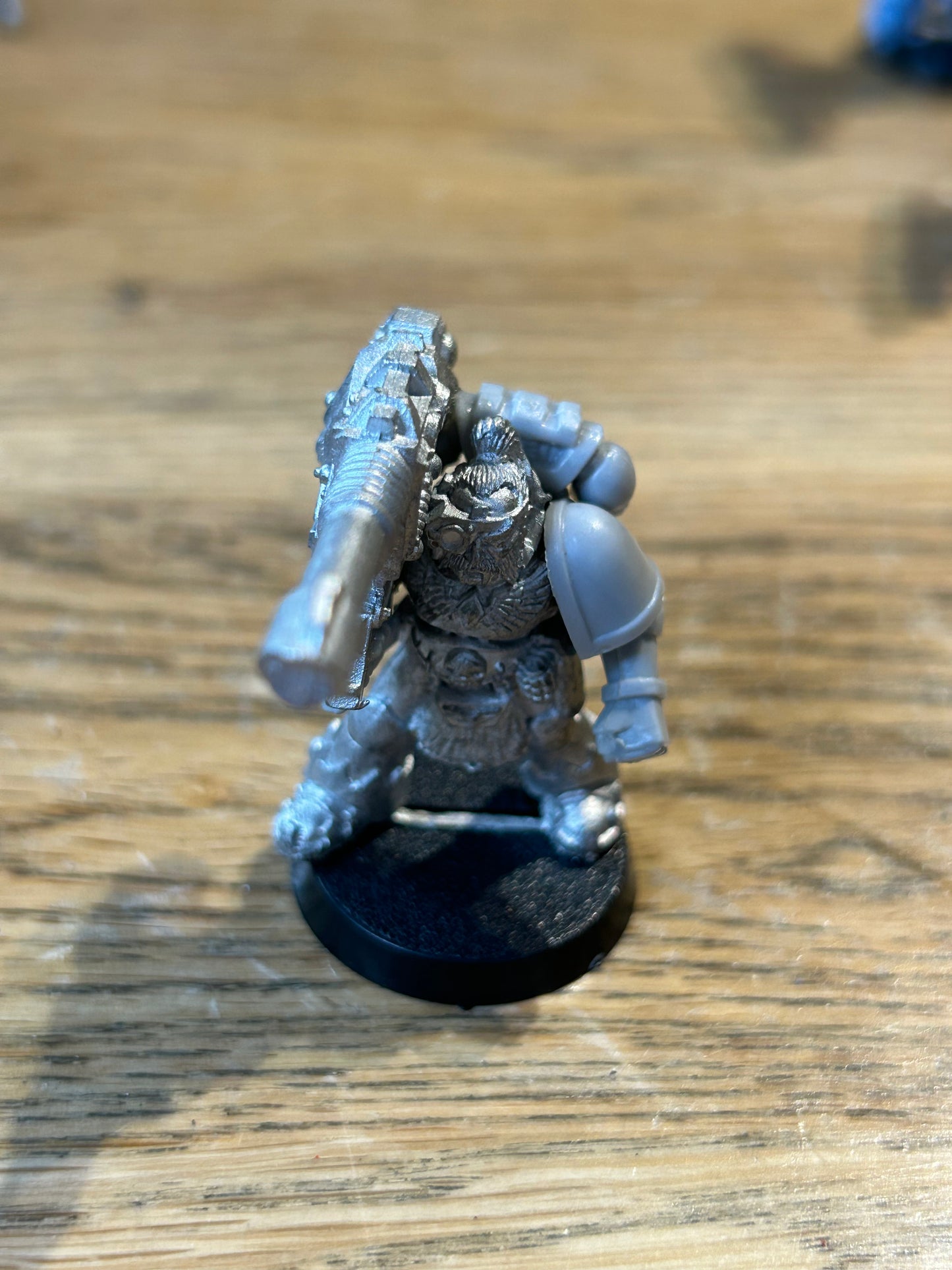 Warhammer 40k Space Wolves Long Fang lascannon Metal