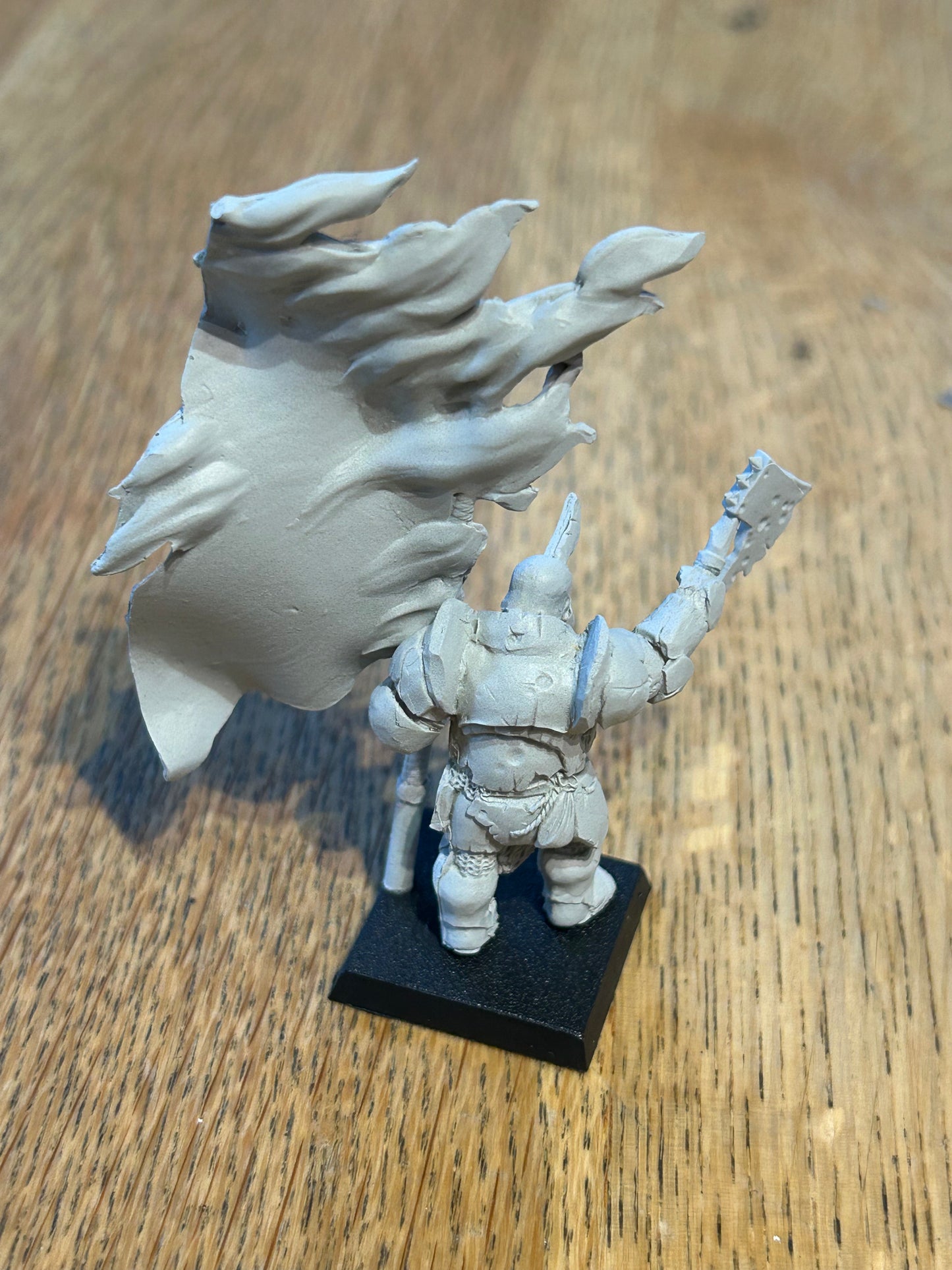 Warhammer fantasy warriors of chaos battle standard proxy