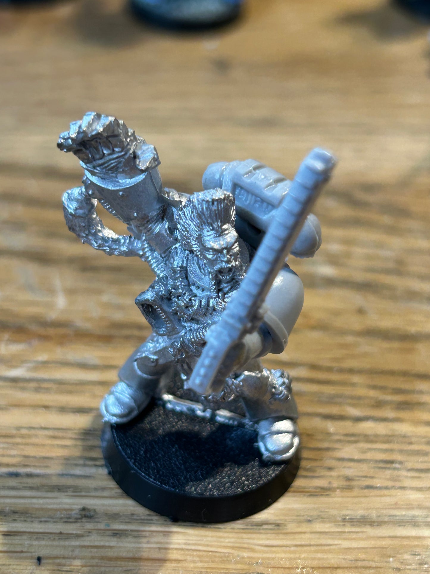 Space Wolves - Blood Claws Sergeant with Power Fist (Warhammer 40k) Metal