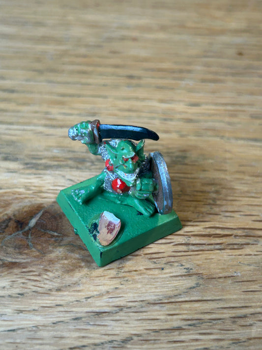 Warhammer fantasy Kev Adams goblin with sword