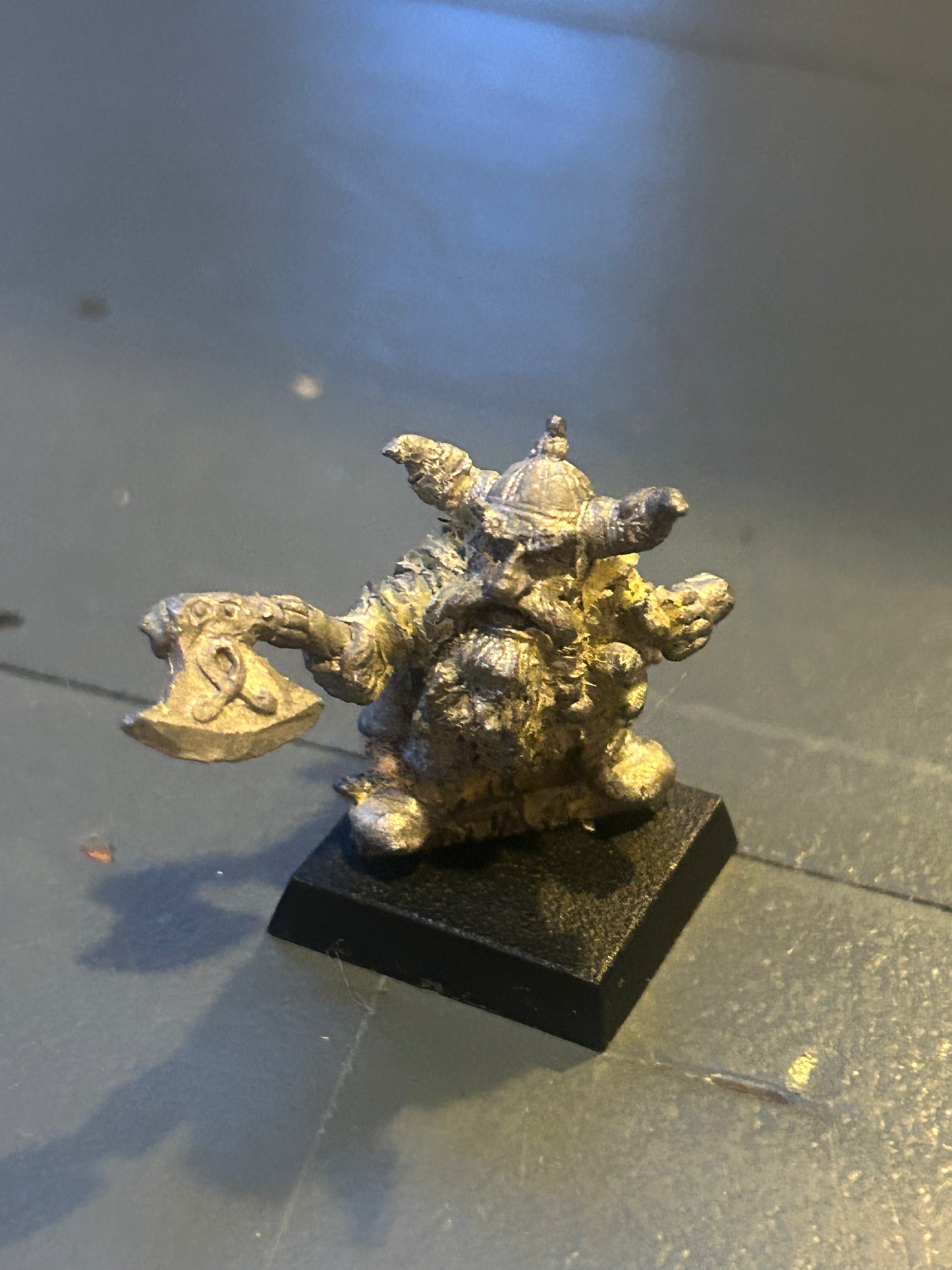 Citadel GW metal Warhammer AD&D ADD31 Dwarf Fighter High Level (needs some cleaning)