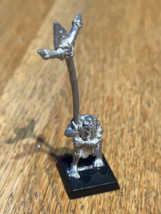 Warhammer Fantasy Old World Undead Vampire counts zombie  standard bearer.