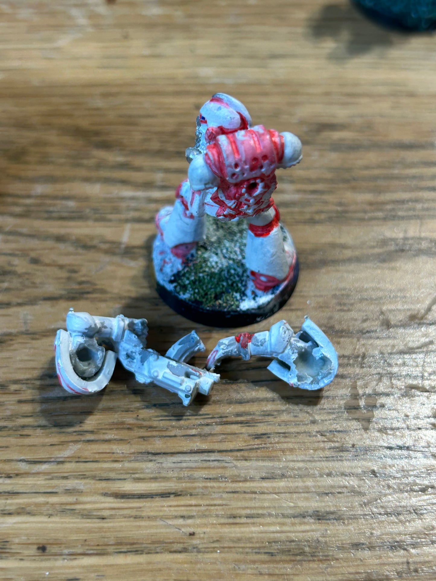 Classic Space Marine  - tactical marine Warhammer 40K Metal