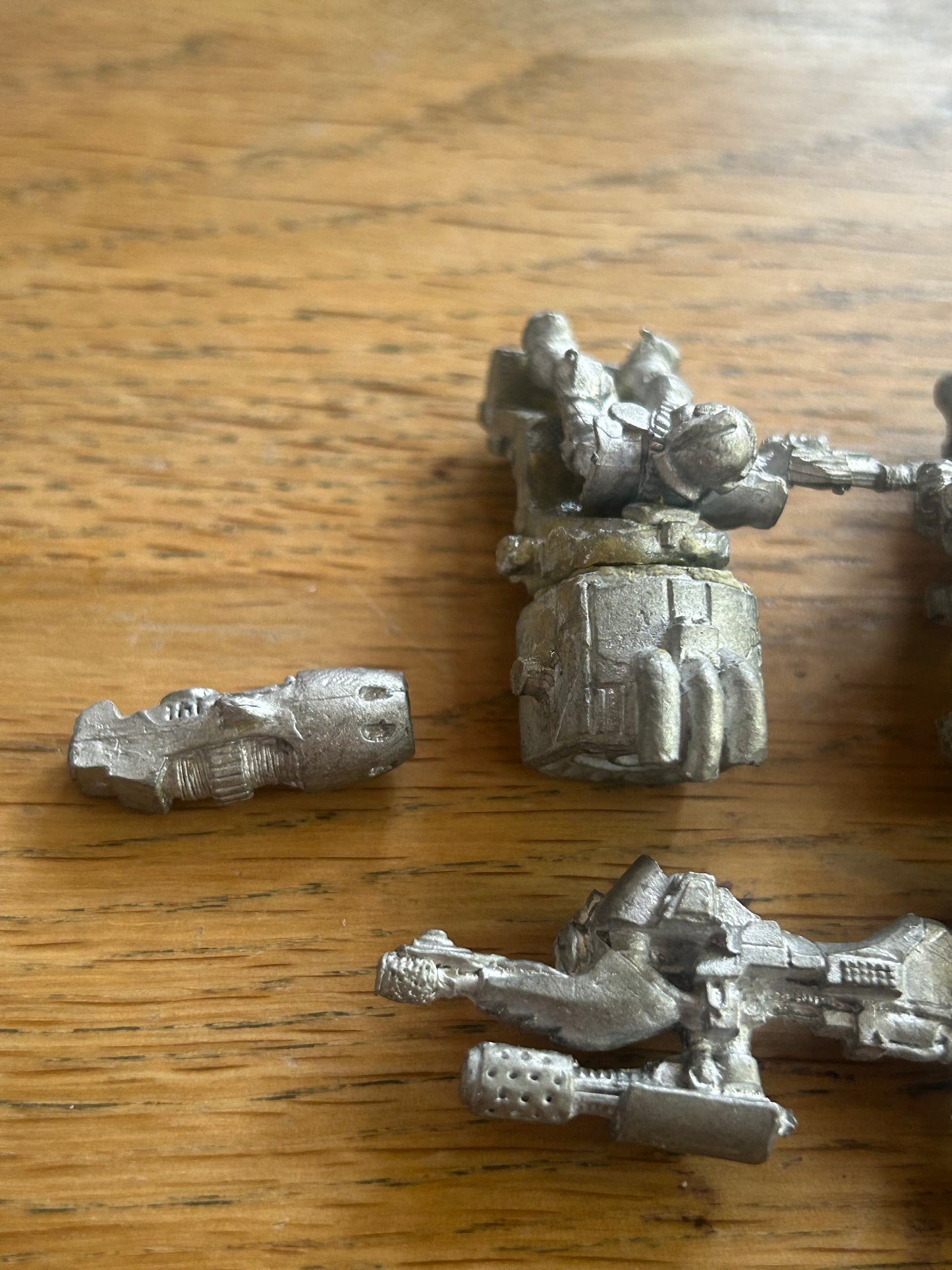 Warhammer 40k - Imperial Guard - Classic Metal Rogue Trader  Land Speeder