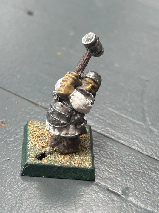 Warhammer Dwarf - C06 Imperial Dwarf Gotri the stout(metal) citadel 1980s