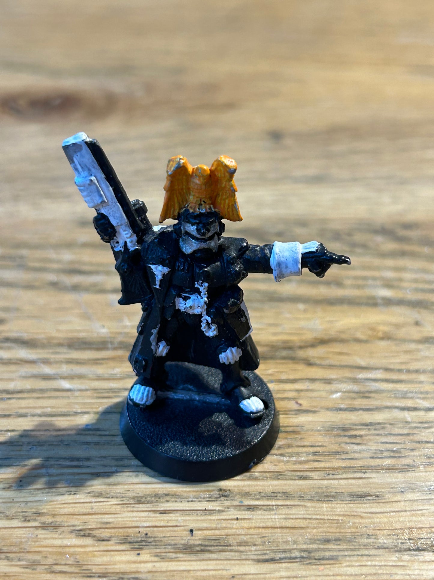 Games Workshop Adeptus Arbites Judge Warhammer 40K Necromunda WH40K Leader 1990s Game