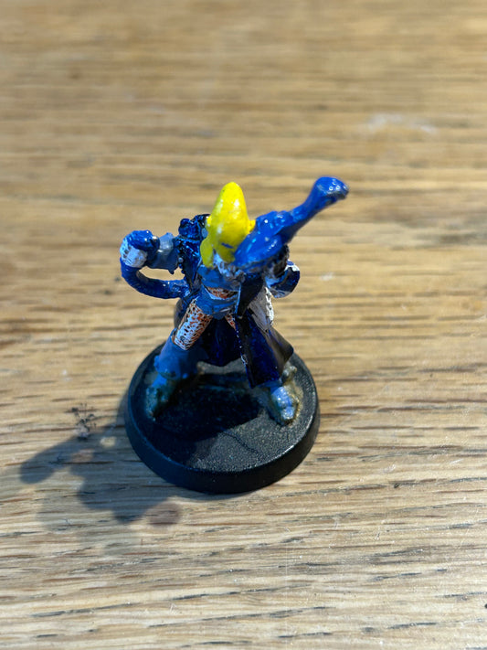 Warhammer 40k eldar weapons crewman spotter with helmet