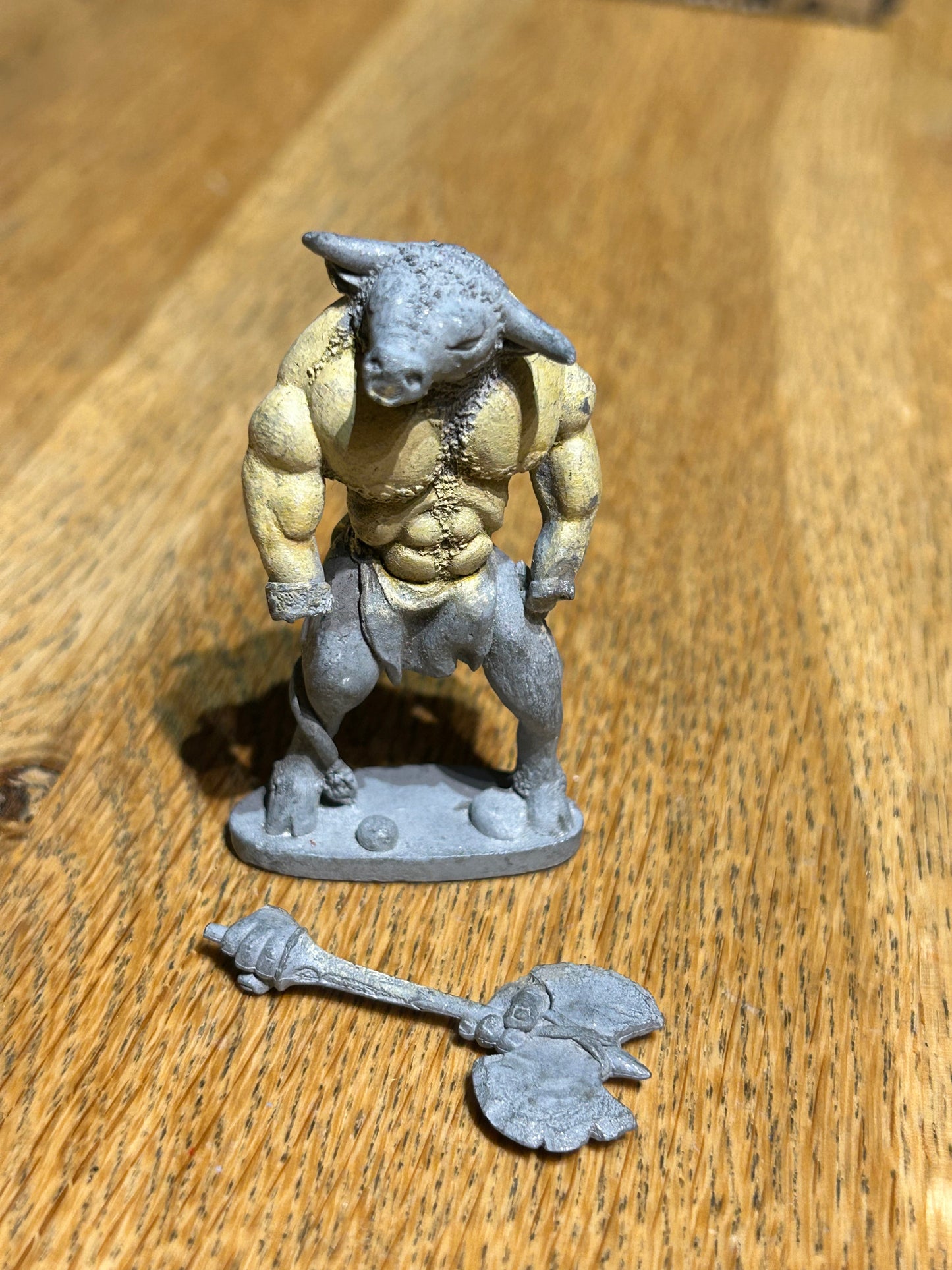 Grenadier models fantasy lords 56 giant Minotaur with axe