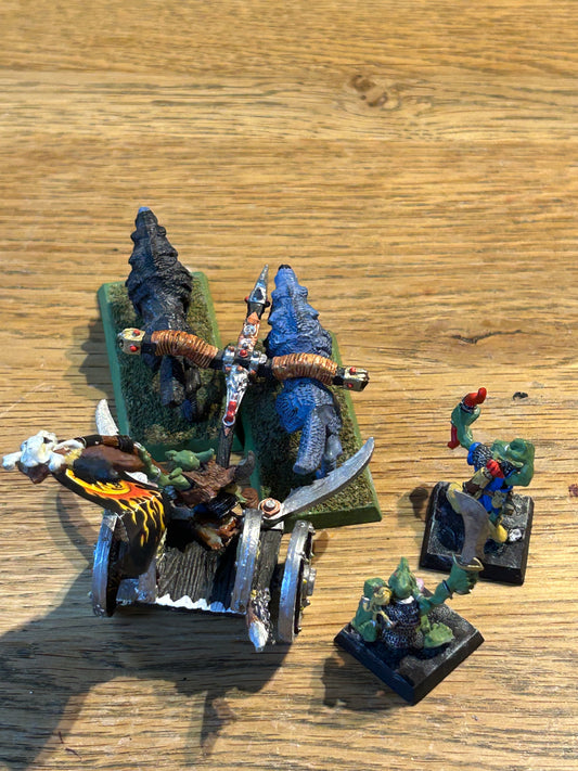 Warhammer fantasy goblin wolf chariot metal