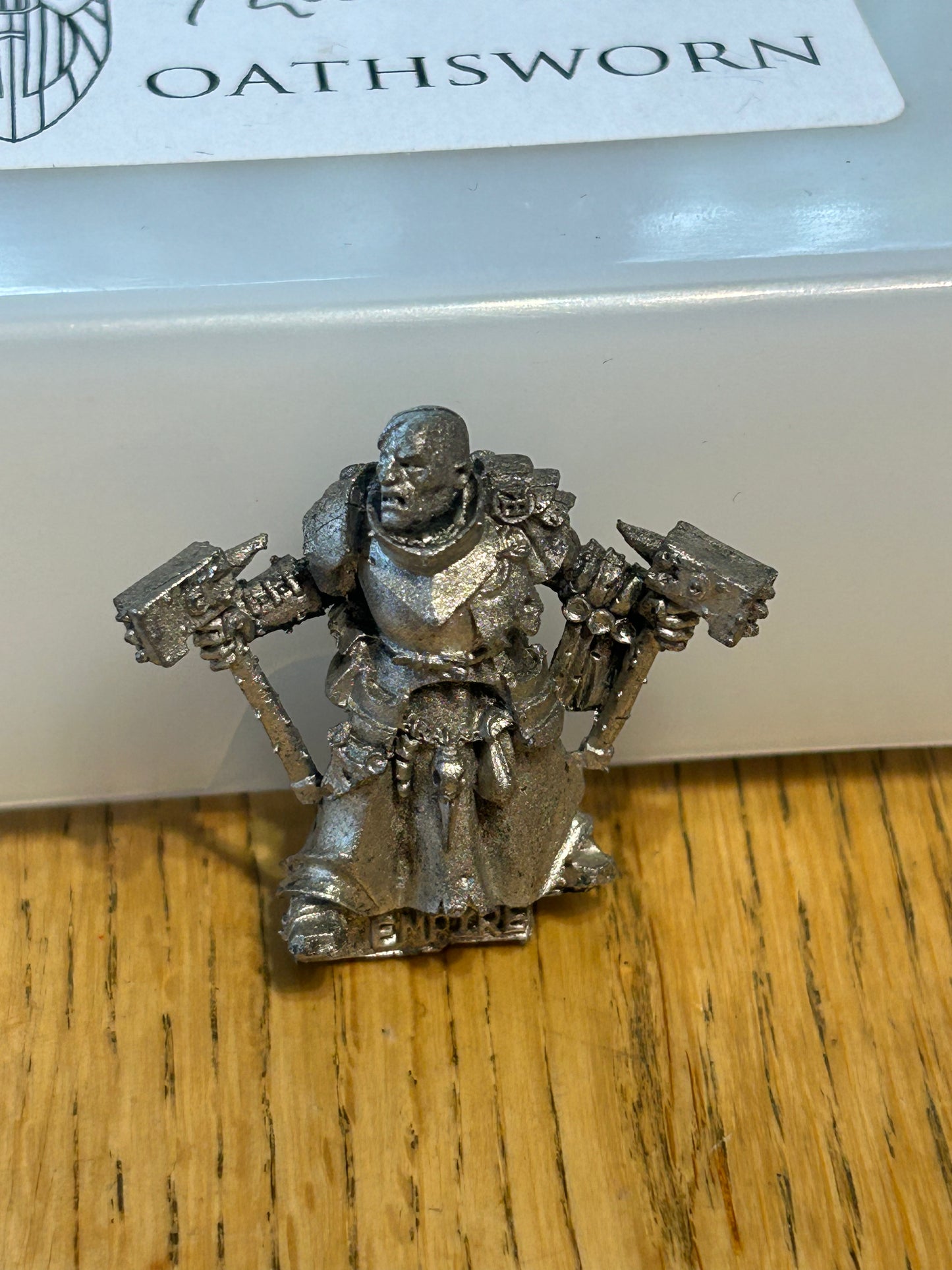 Warhammer fantasy warrior priest empire of man