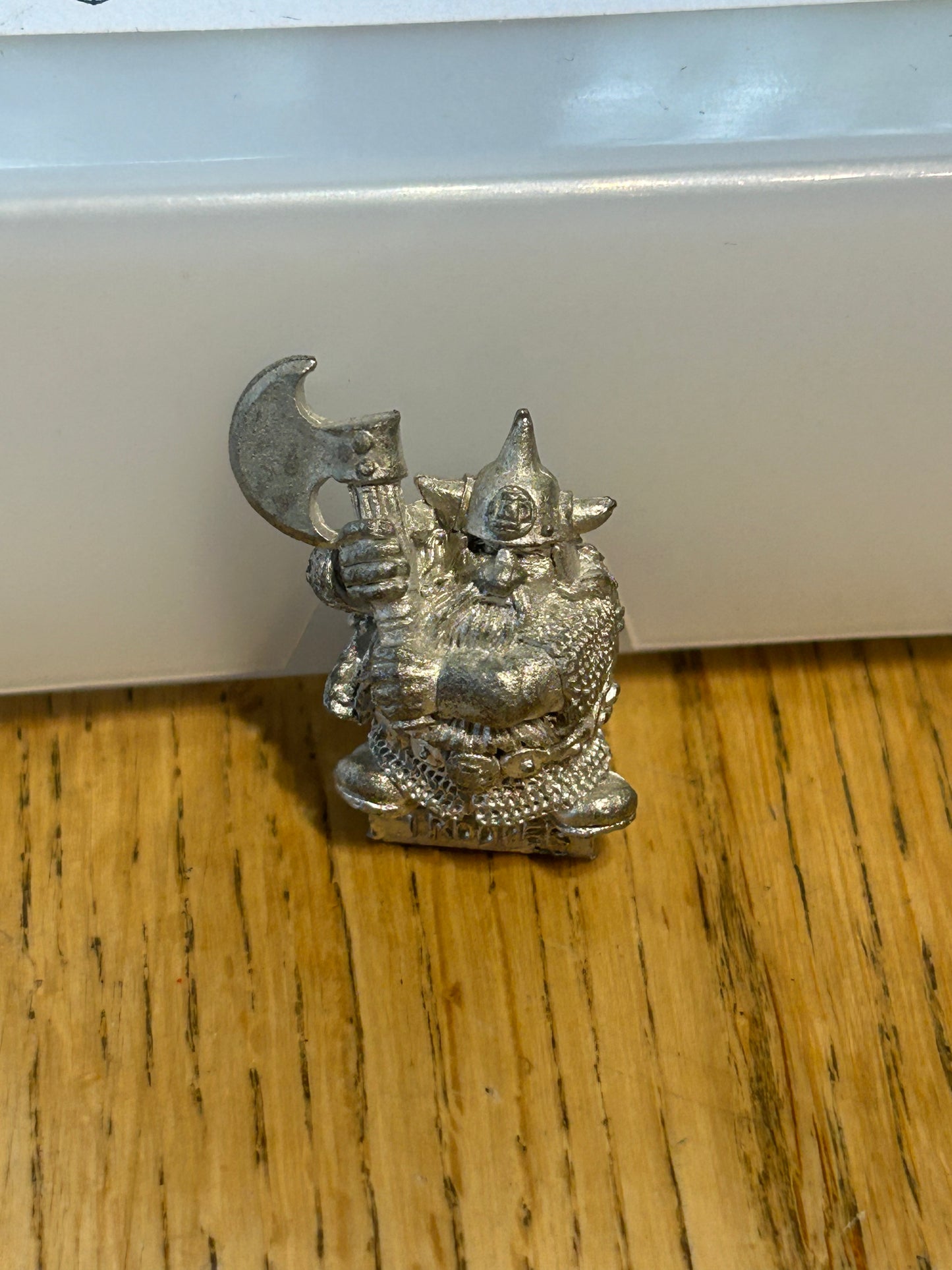 Warhammer Fantasy Old World Dwarfs Bugman’s ranger