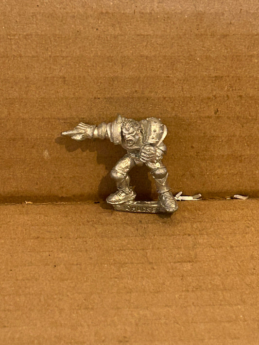 Bloodbowl second edition human thrower/chucker (2 available)