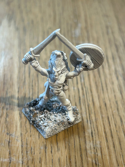 Skarlocs Wood Elf Archer Champion Mini Warhammer Fantasy Glam the Laughing warrior champion