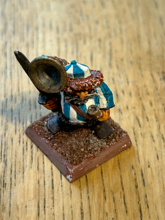 1988 Marauder Dwarf MM10/6 DC4 Command Group Musician MM10 Warhammer Army MM11